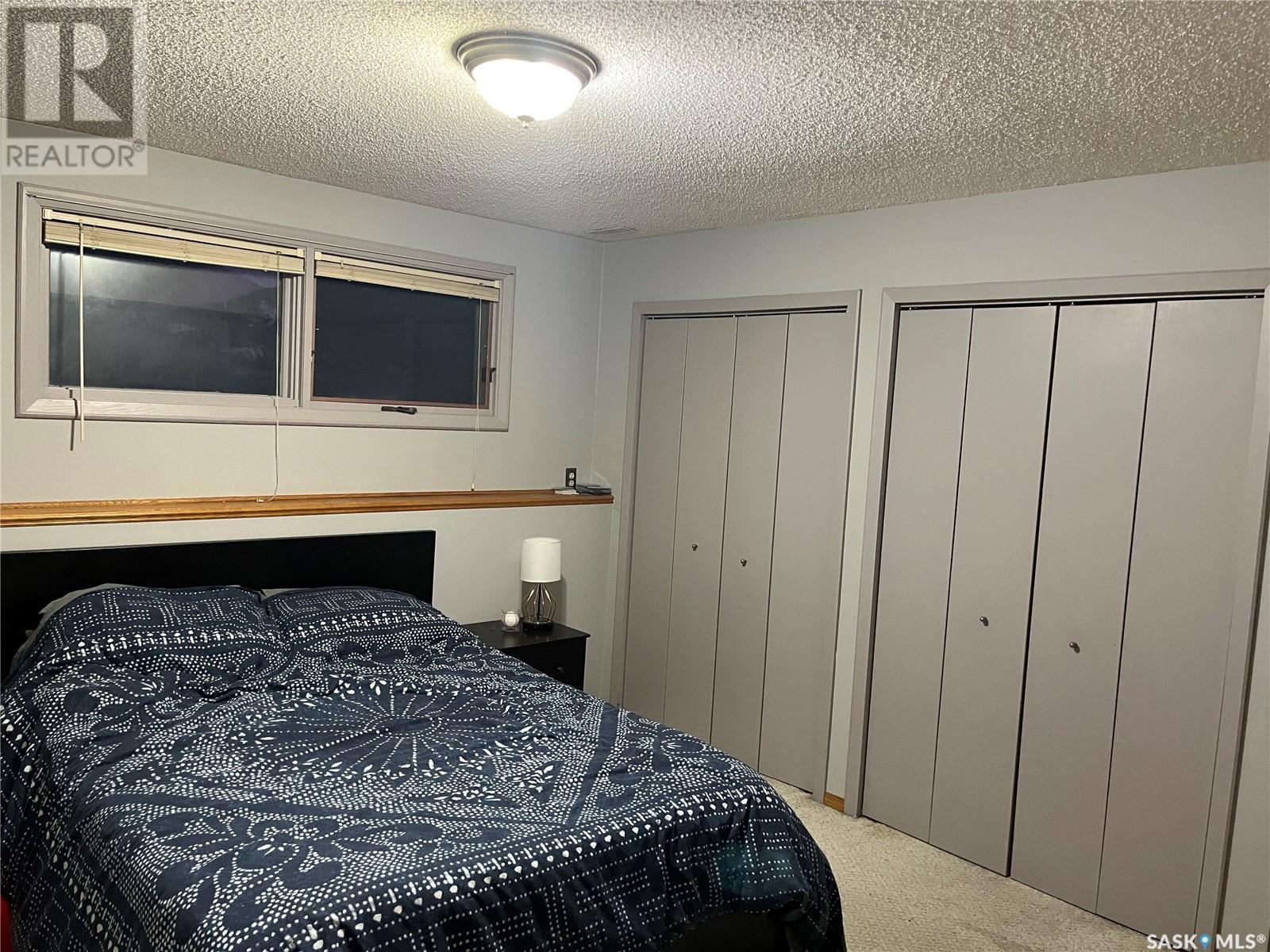206 3Rd Avenue, Caronport, SK - Indoor Photo Showing Bedroom