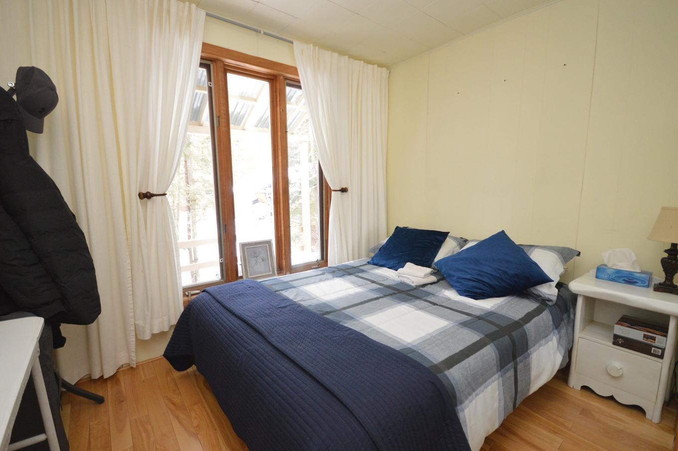 Chambre à coucher - 12437 Ch. Chadrofer, Labelle, QC - Indoor Photo Showing Bedroom