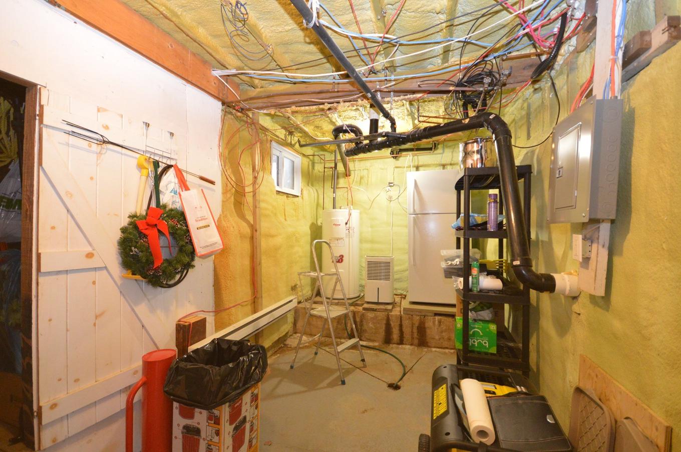 Rangement - 12437 Ch. Chadrofer, Labelle, QC - Indoor Photo Showing Basement