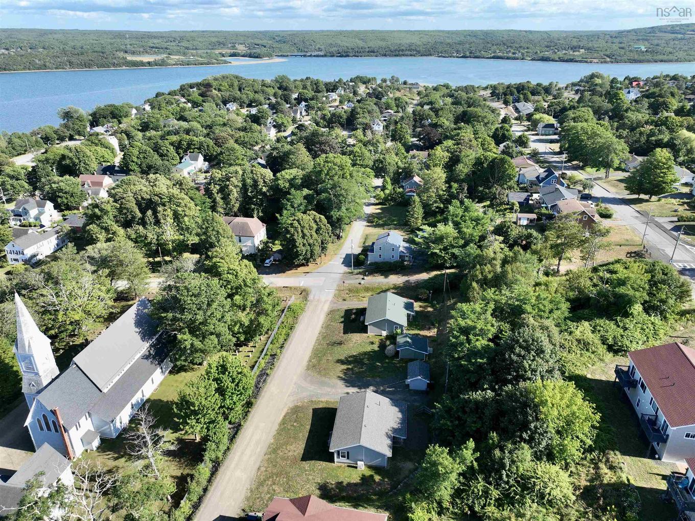 101 Second Avenue, Digby, NS