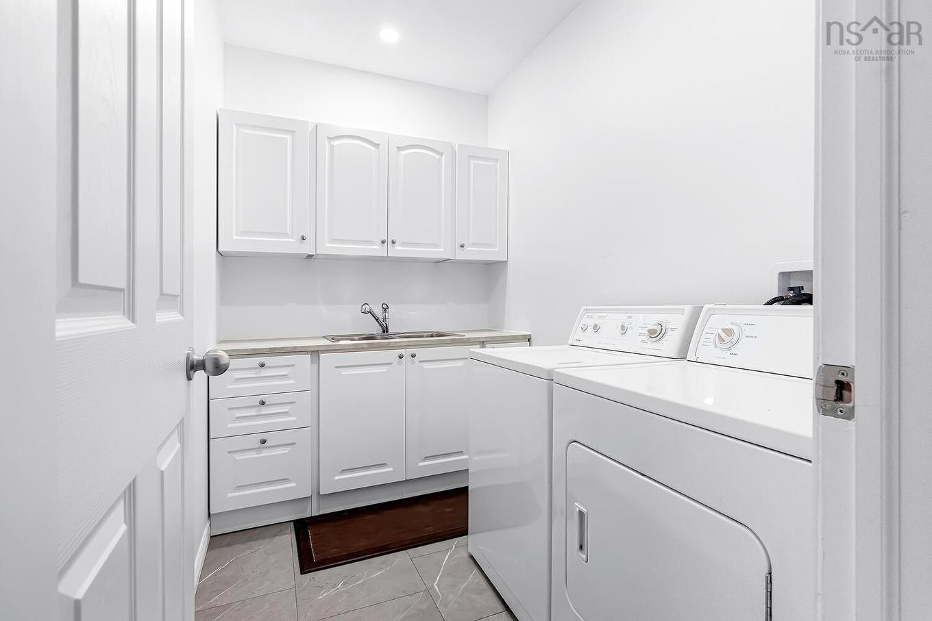 15 Essex Lane, Halifax, NS