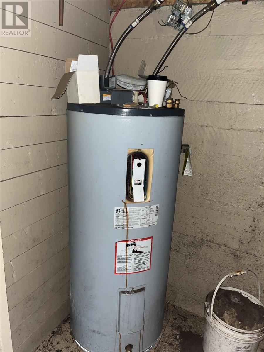 86 Loop Road, Anchor Point, NL - Indoor Photo Showing Basement