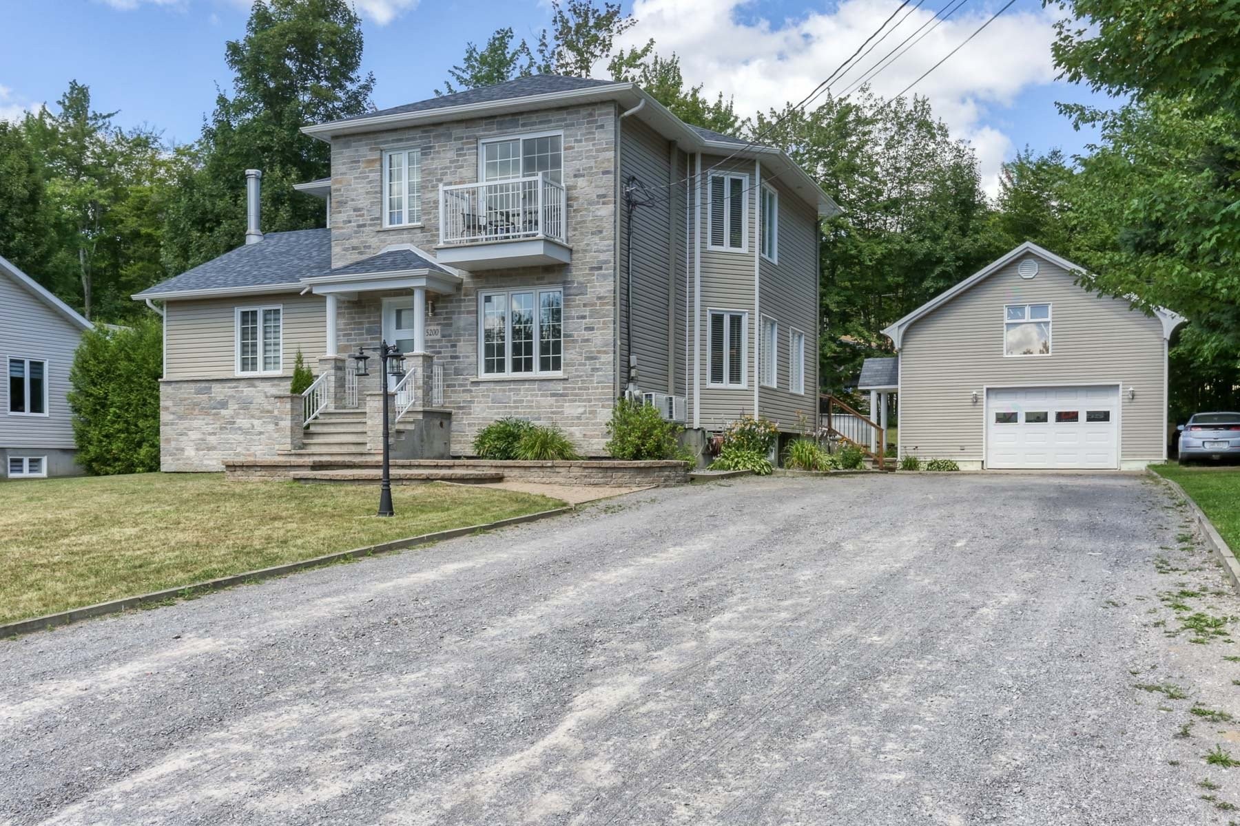 Front of Structure - 5200 Rue De L'Église, Notre-Dame-Du-Mont-Carmel, QC - Outdoor With Facade