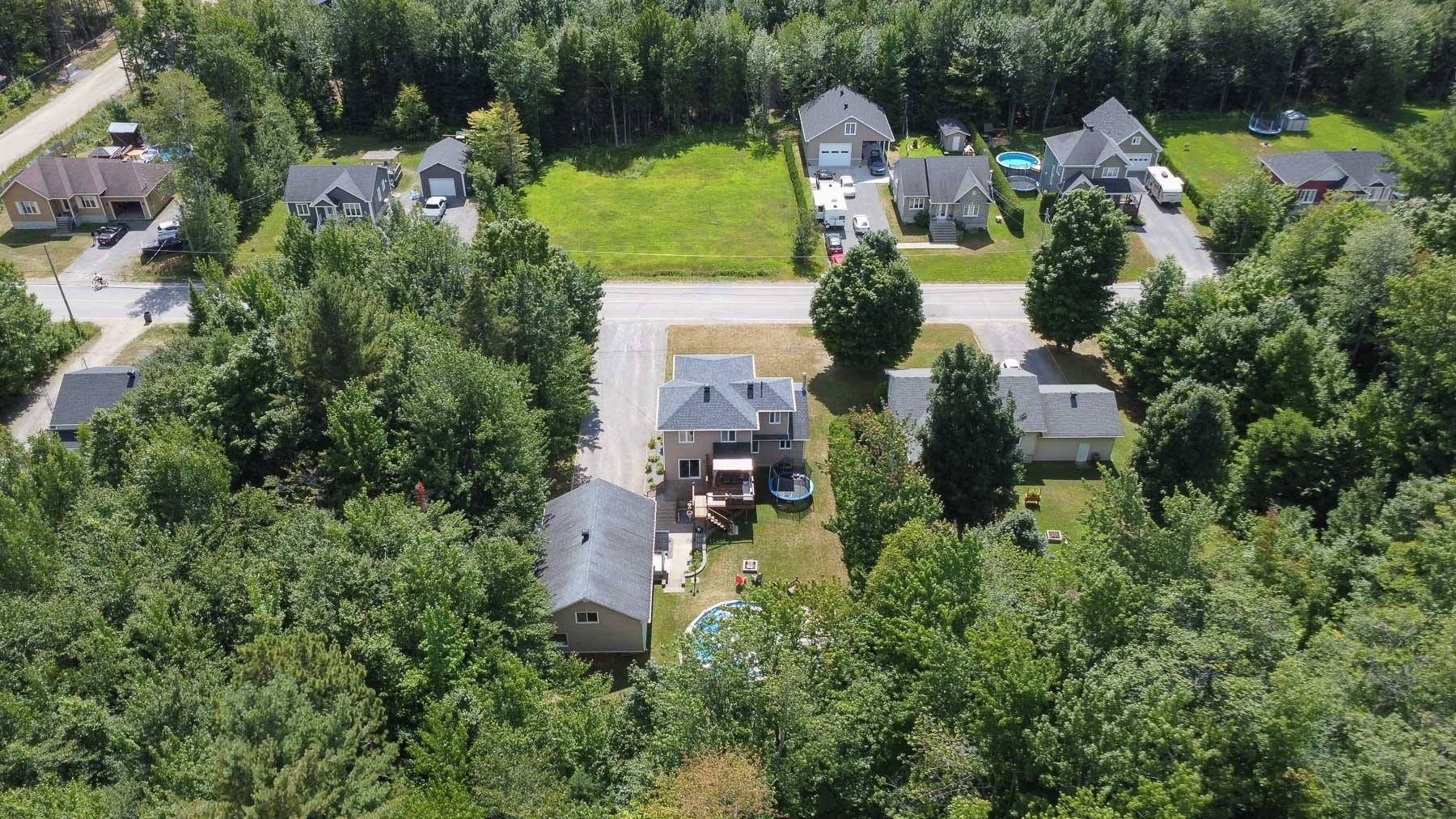 Overall view - 5200 Rue De L'Église, Notre-Dame-Du-Mont-Carmel, QC - Outdoor With View