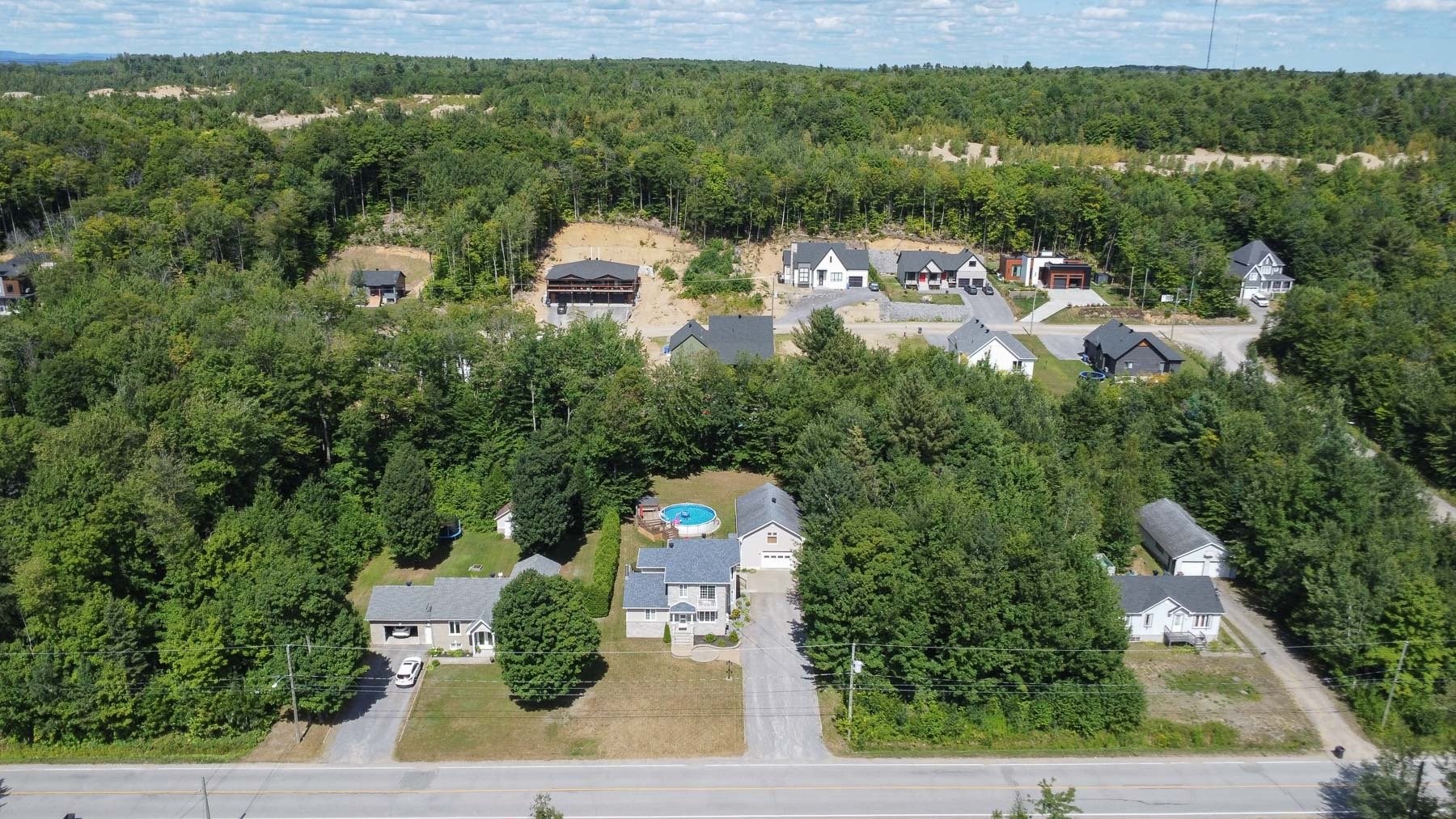 Overall view - 5200 Rue De L'Église, Notre-Dame-Du-Mont-Carmel, QC - Outdoor With View