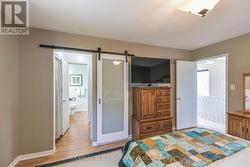 2 Double closets lead to Ensuite -