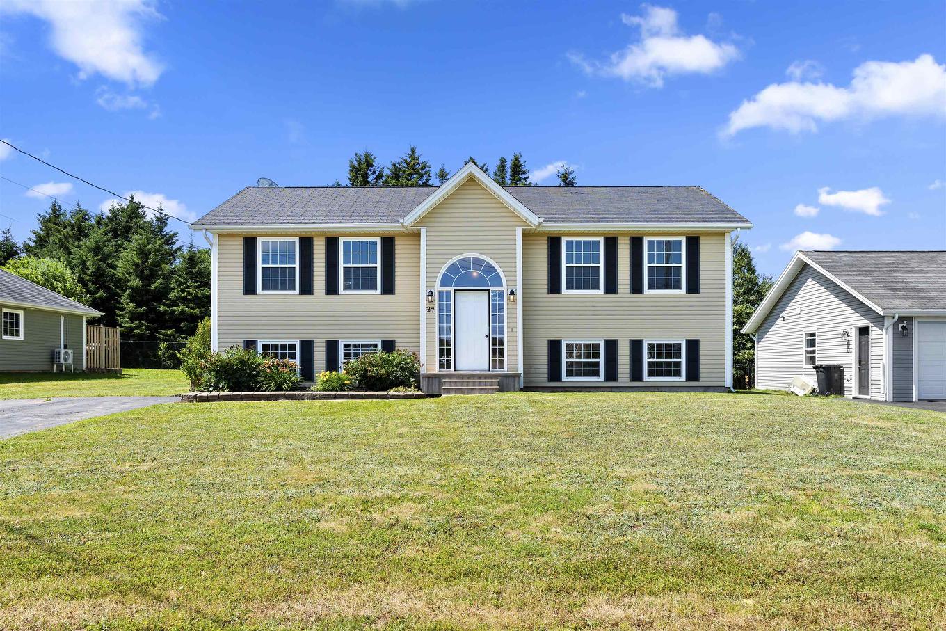 27 Raspberry Avenue, West Royalty, PE