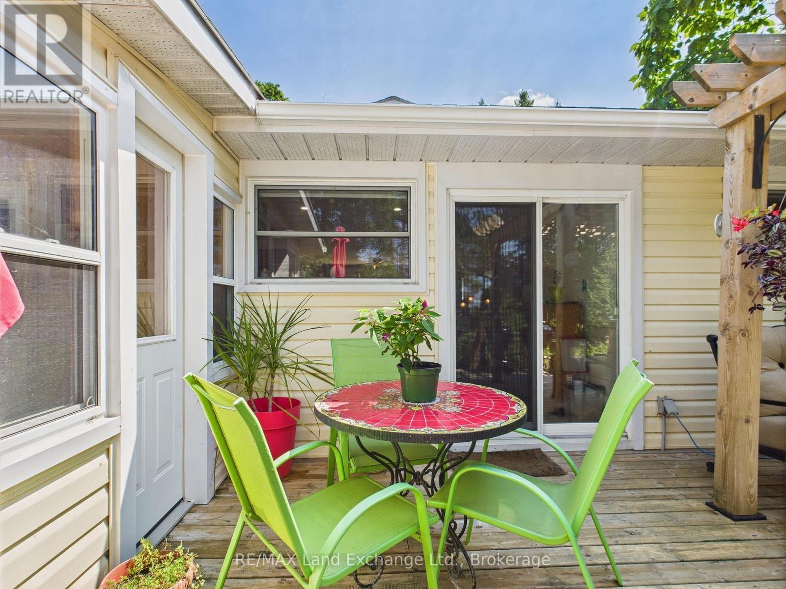 213 Huron Road Road, Huron-Kinloss, ON - Outdoor With Deck Patio Veranda With Exterior