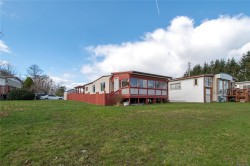 2-1451 Perkins Rd Campbell River, BC V9W 4R8