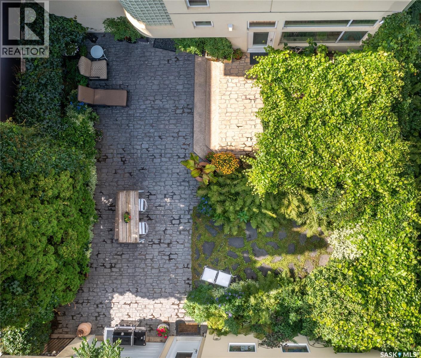 616 Saskatchewan Crescent E, Saskatoon, SK - Outdoor