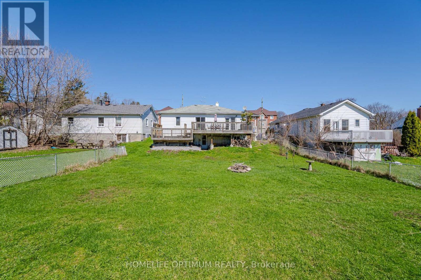 128 Eagle Street, Newmarket, ON - Outdoor With Deck Patio Veranda