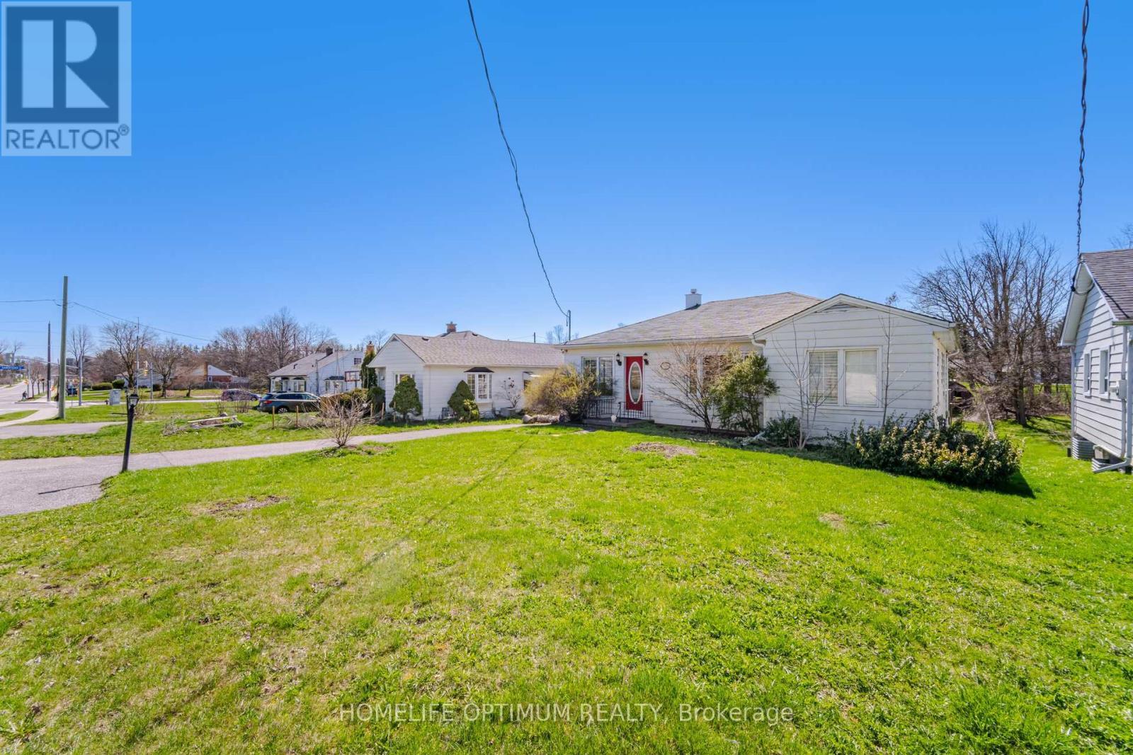 128 Eagle Street, Newmarket, ON - Outdoor