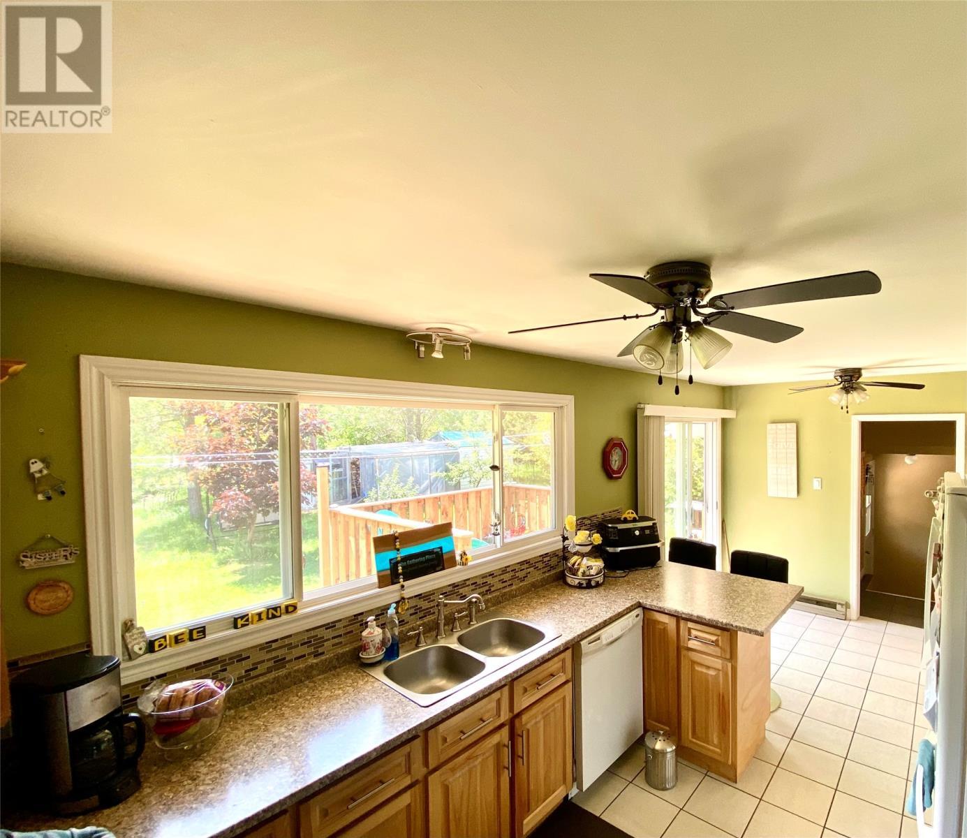 47 Main Street N, Eastport, NL - Indoor Photo Showing Kitchen With Double Sink