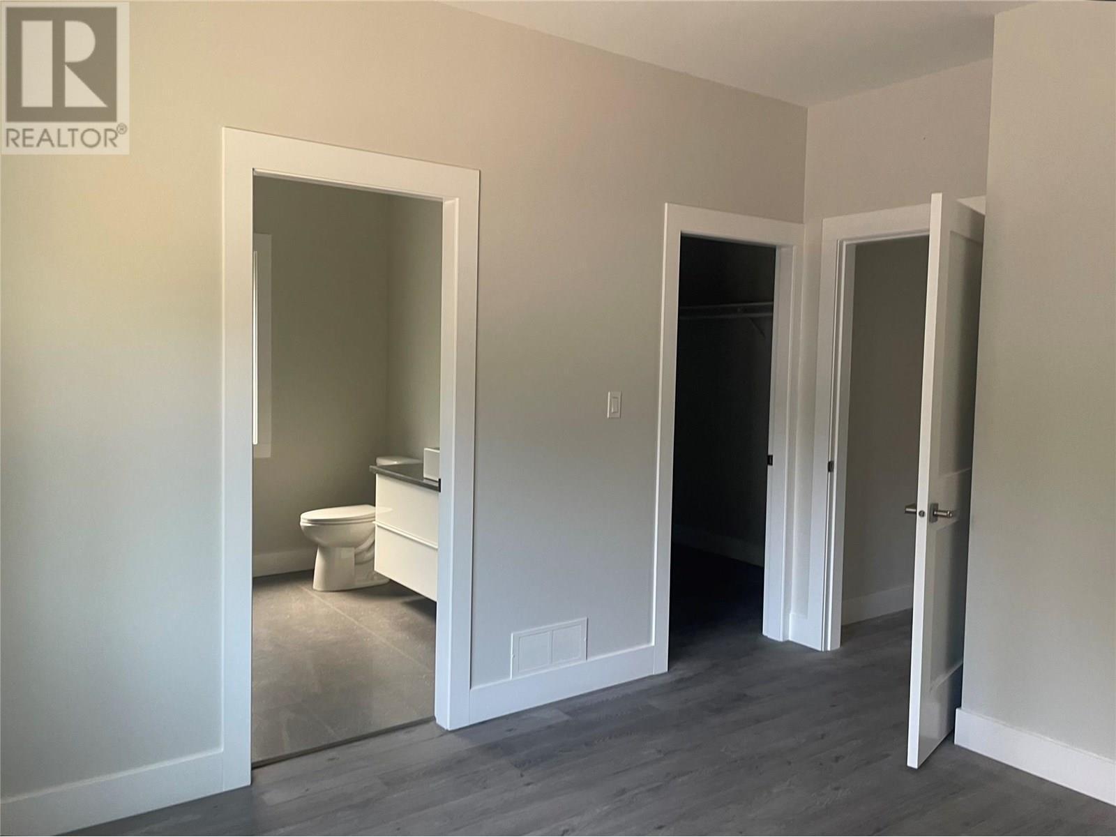 160 3Rd Avenue, Christina Lake, BC - Indoor