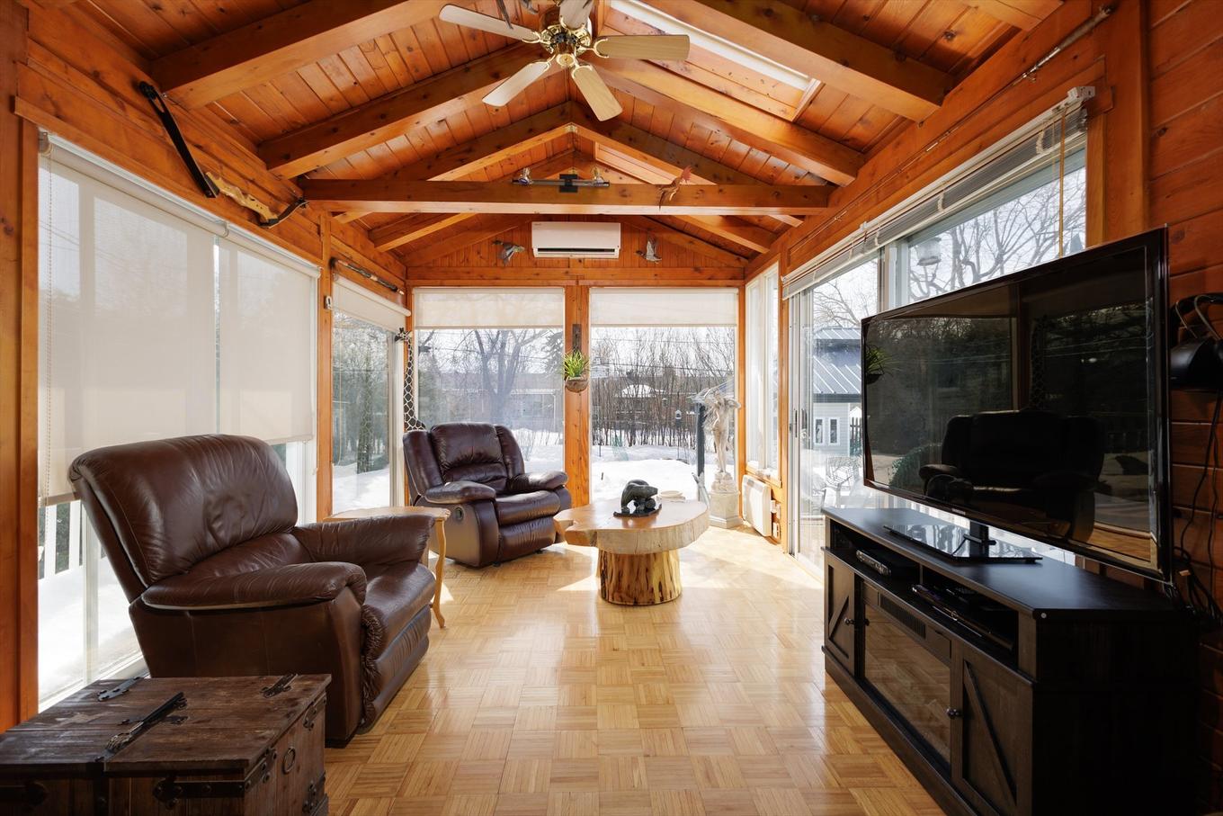 Solarium/Verrière - 4584 Rue Hilltop, Montréal (Pierrefonds-Roxboro), QC - Indoor