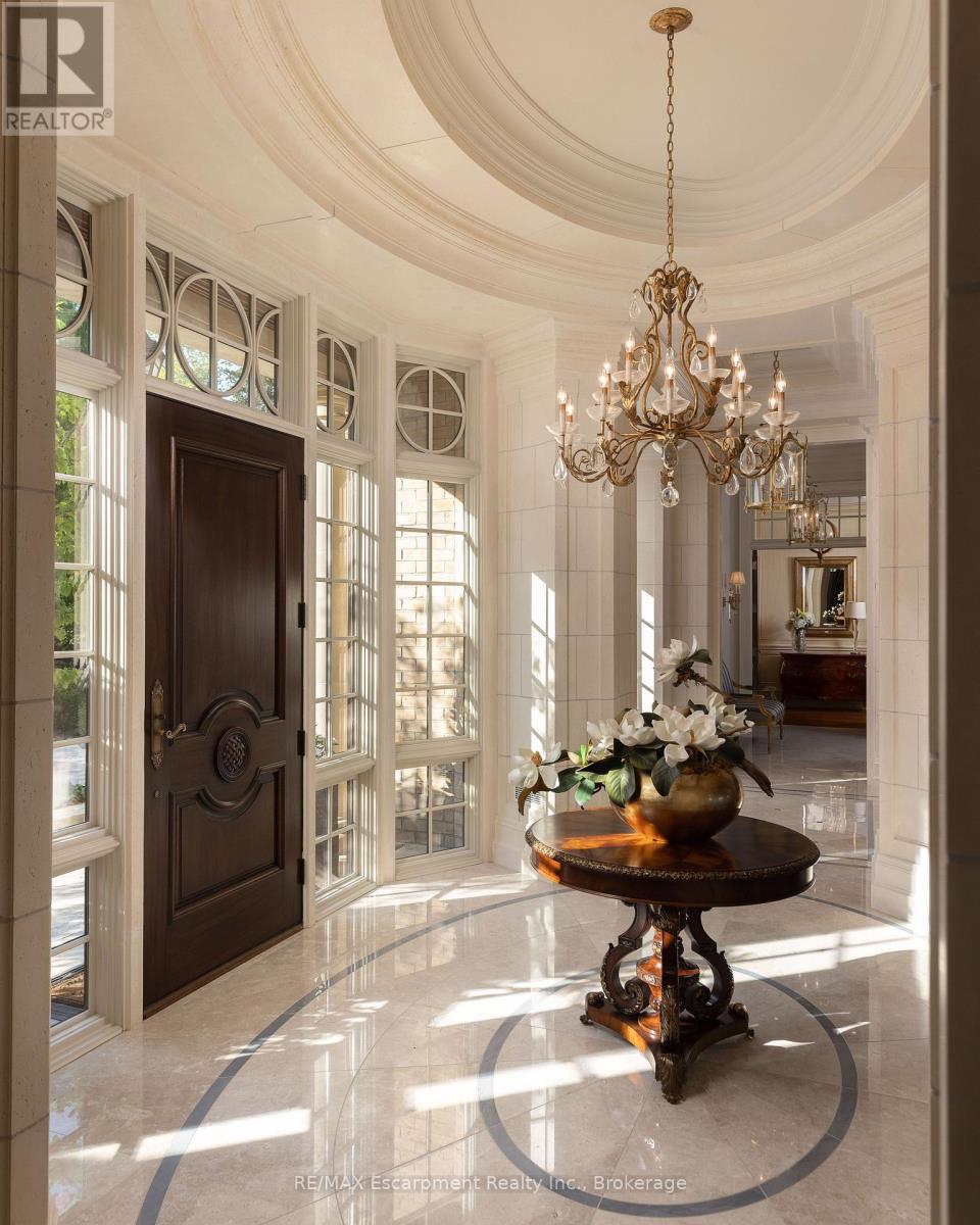 2054 Lakeshore Road E, Oakville (Fd Ford), ON - Indoor Photo Showing Other Room