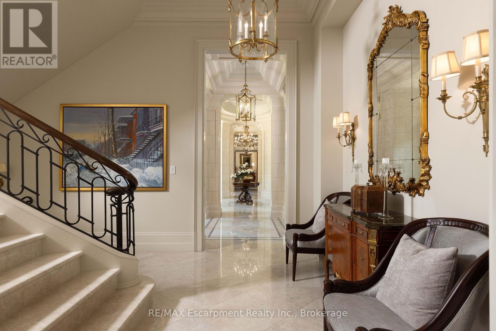 2054 Lakeshore Road E, Oakville (Fd Ford), ON - Indoor Photo Showing Other Room