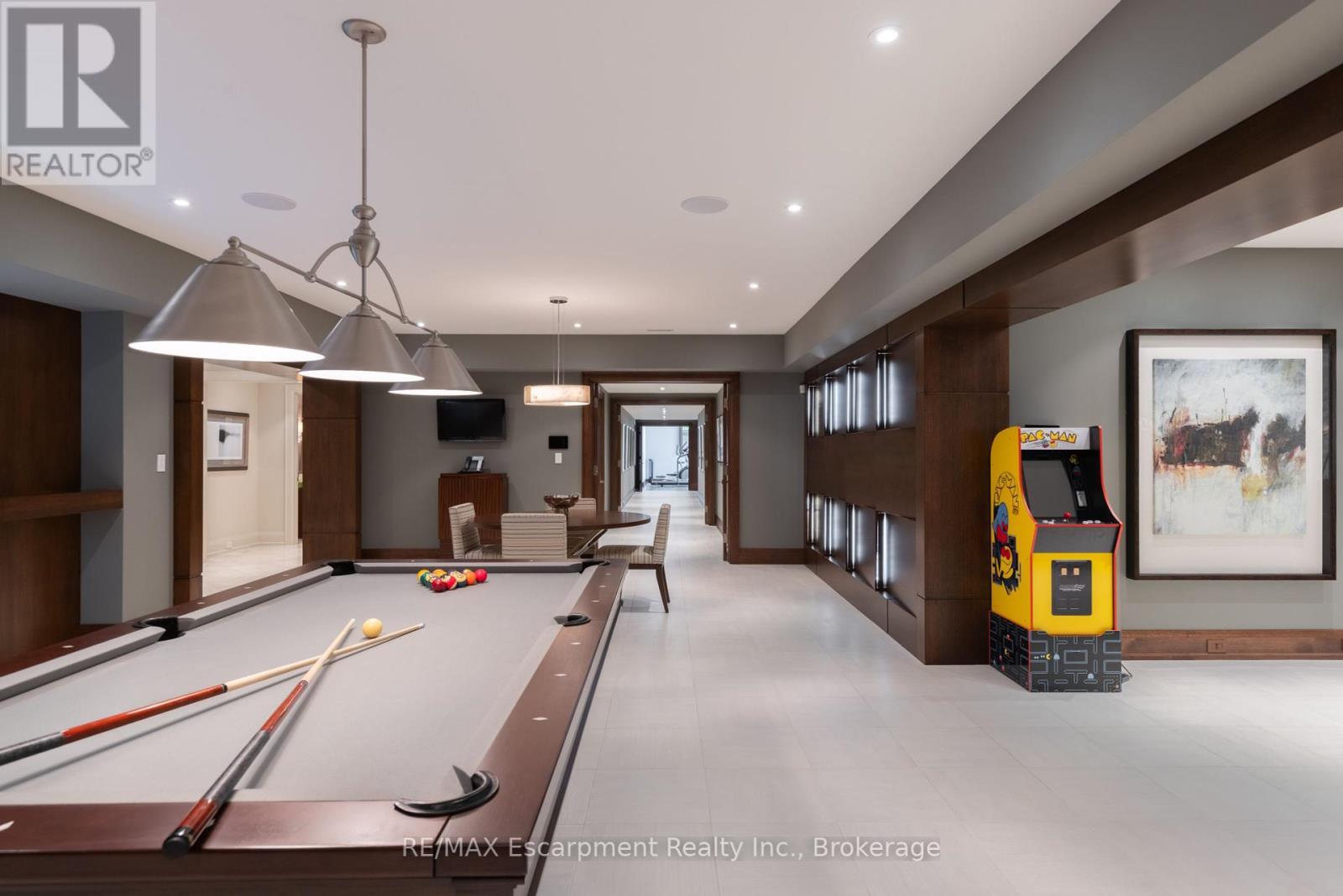 2054 Lakeshore Road E, Oakville (Fd Ford), ON - Indoor Photo Showing Other Room