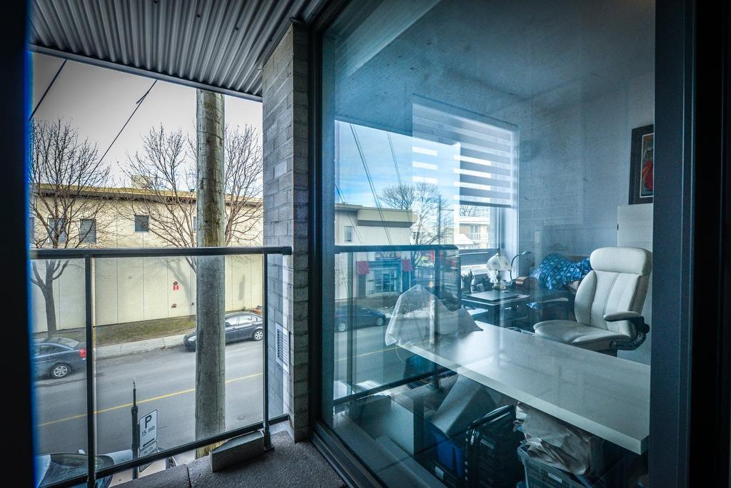 Balcon - 109-6750 Rue Sherbrooke E., Montréal (Mercier/Hochelaga-Maisonneuve), QC - With Exterior