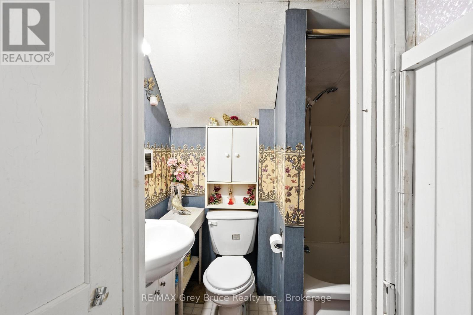 217590 3 Concession, Georgian Bluffs, ON