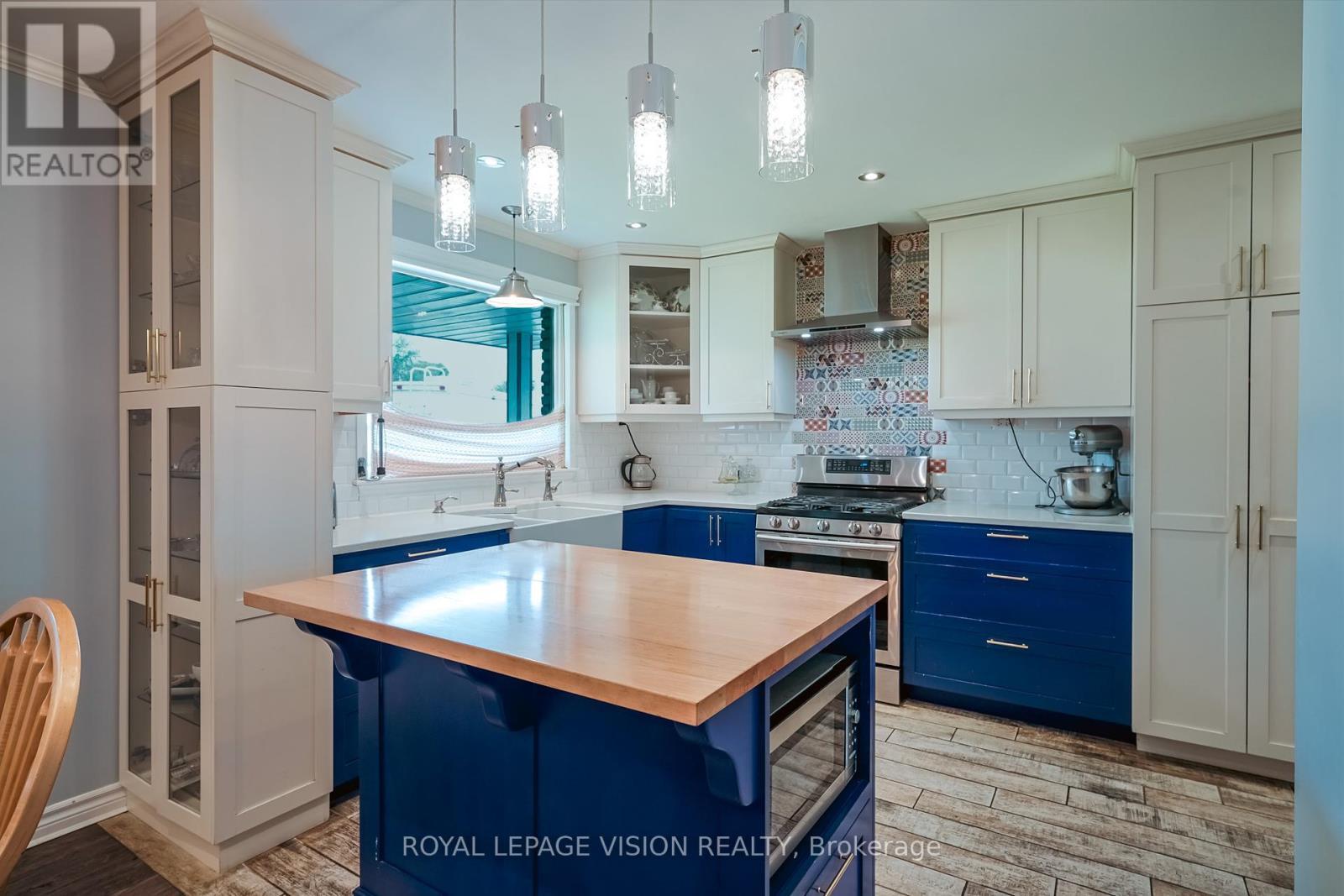 30 Queen Street, Puslinch, ON