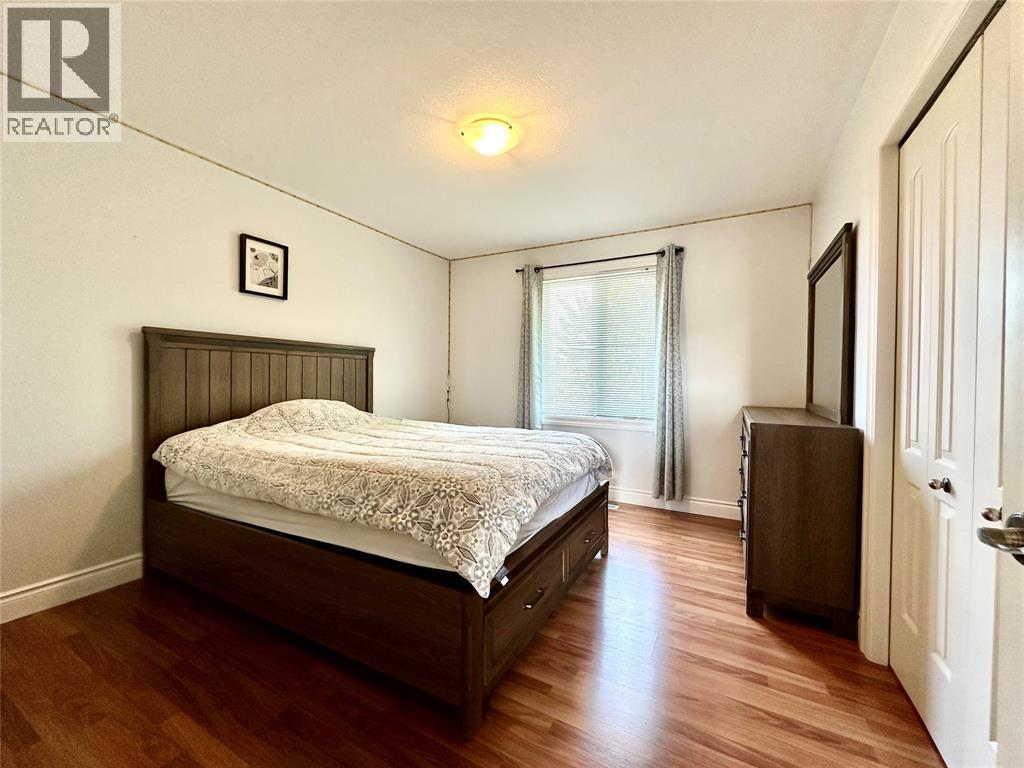 197 Augusta Blvd Boulevard, Sarnia, ON - Indoor Photo Showing Bedroom