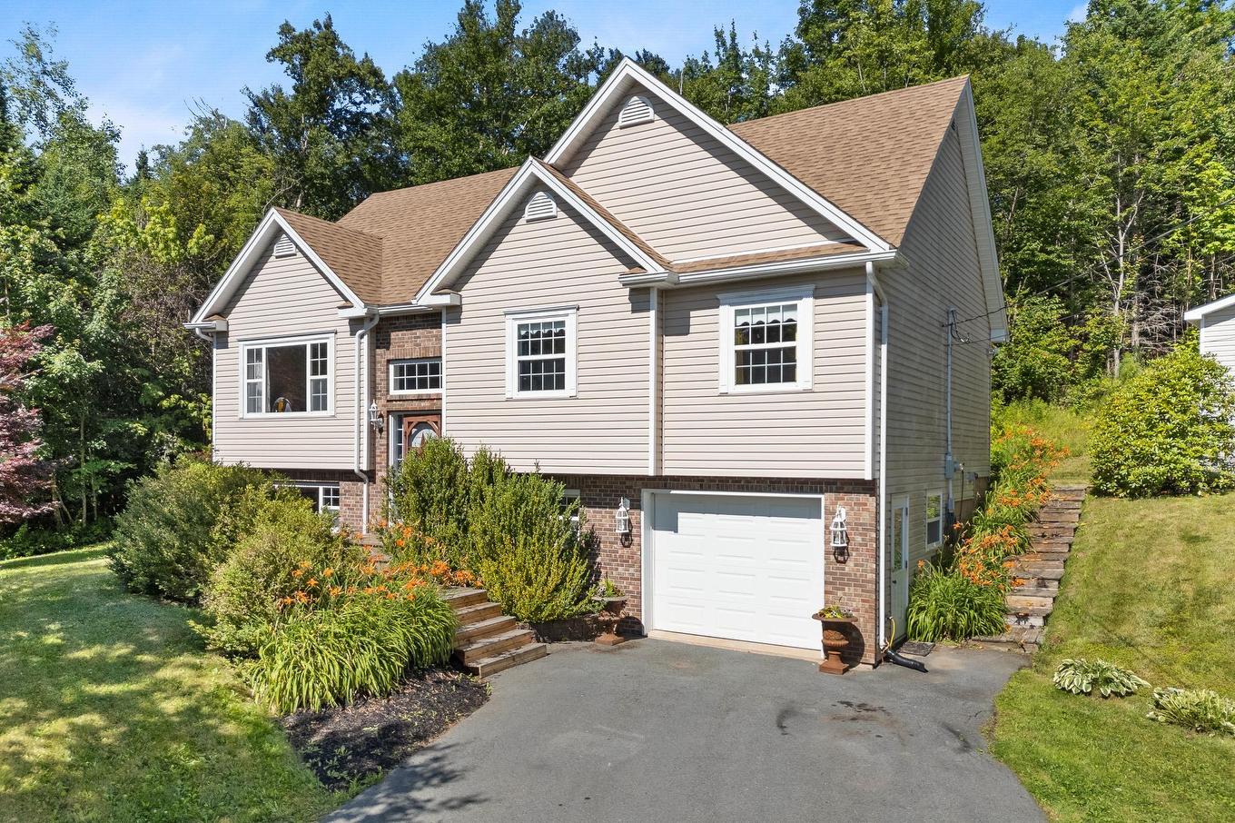 80 Rivendale Drive, Beaver Bank, NS