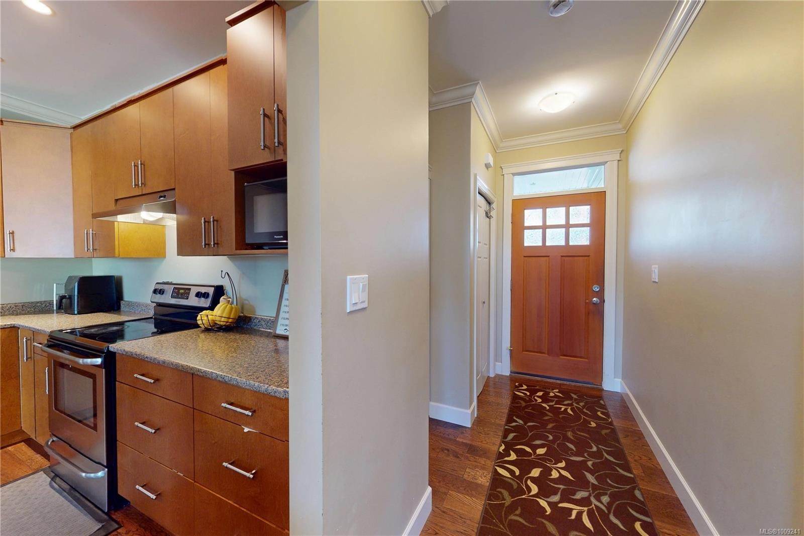 107-2253 Townsend Rd, Sooke, BC