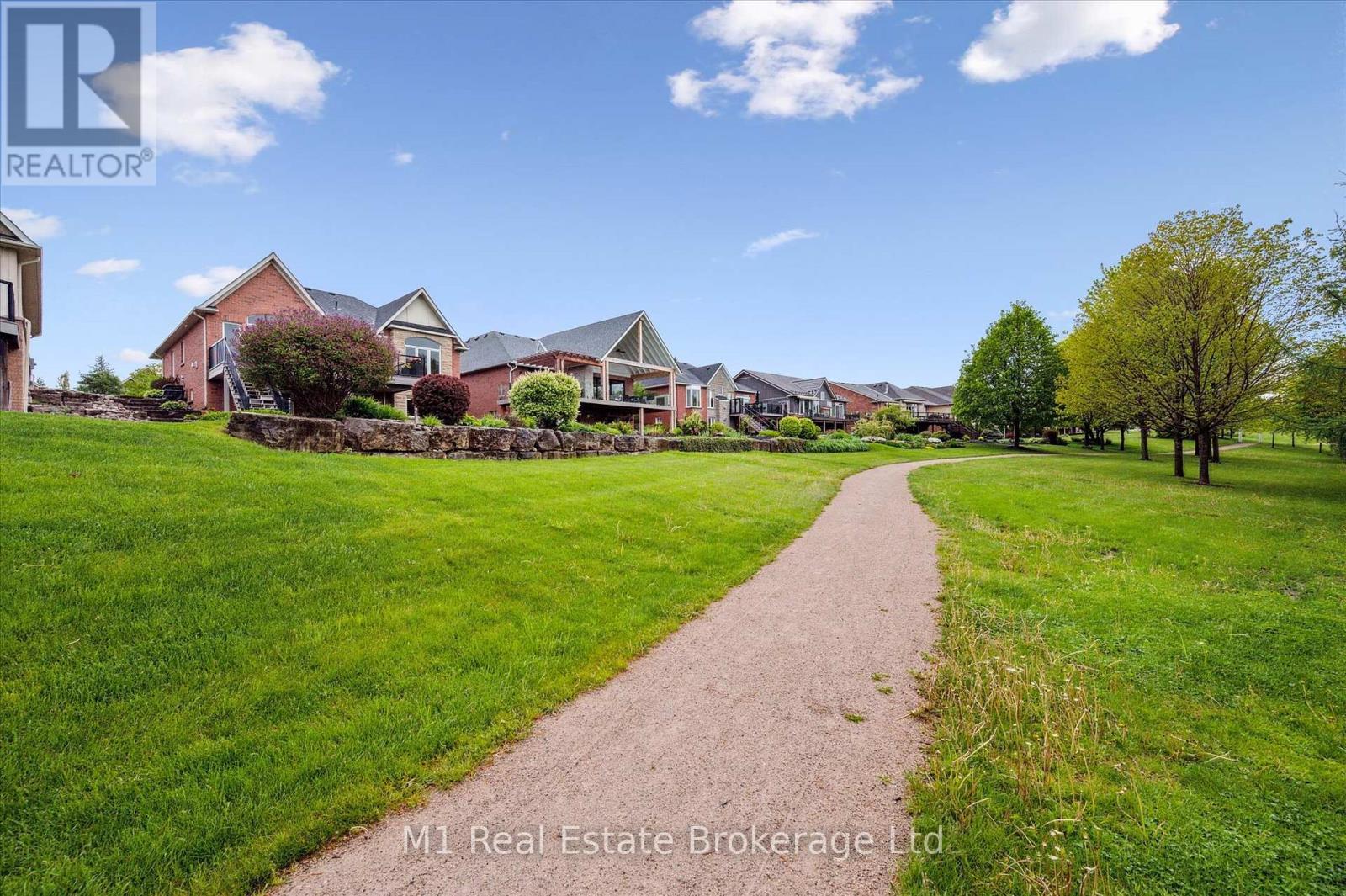 94 Aberfoyle Mill Crescent, Puslinch (Aberfoyle), ON - Outdoor