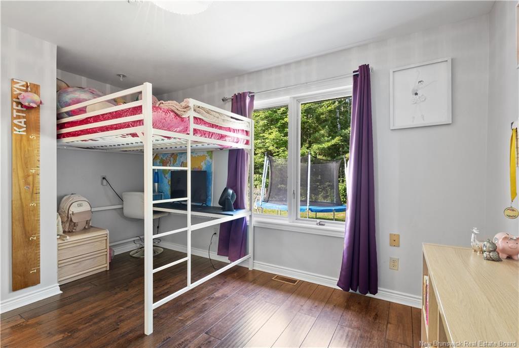 15 Mckinnon Rd, Miramichi, NB