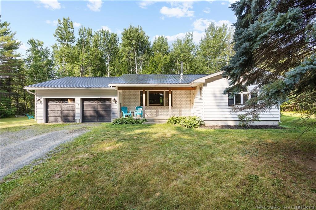 15 Mckinnon Rd, Miramichi, NB