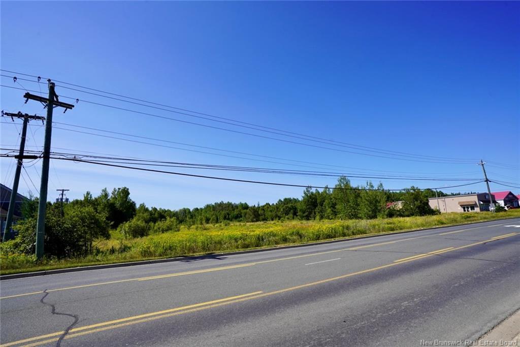 Lot St-Anne St, Bathurst, NB