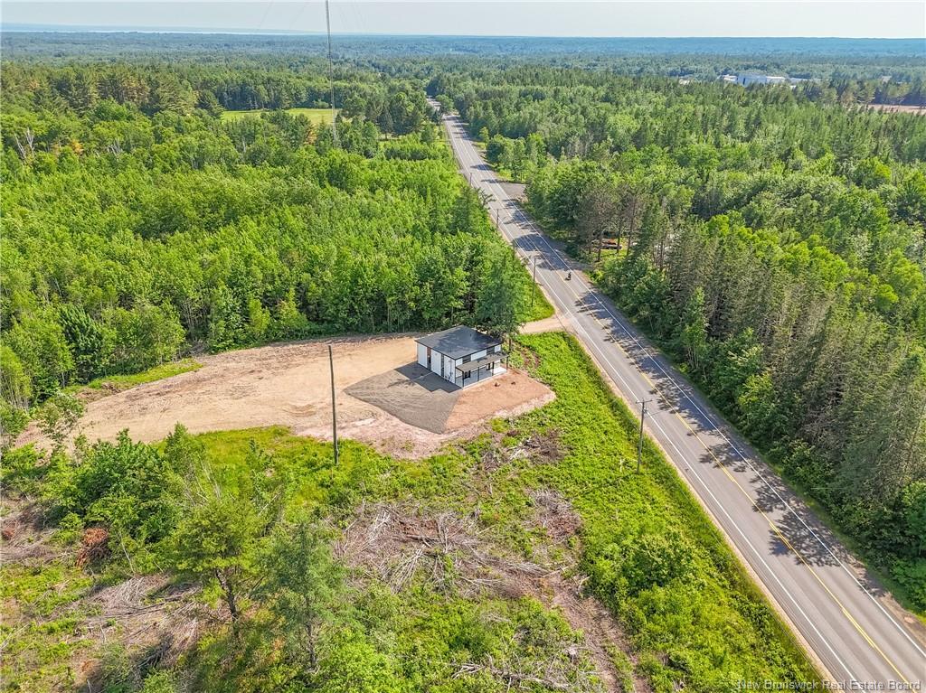 1236 Pleasant Dr, Minto, NB