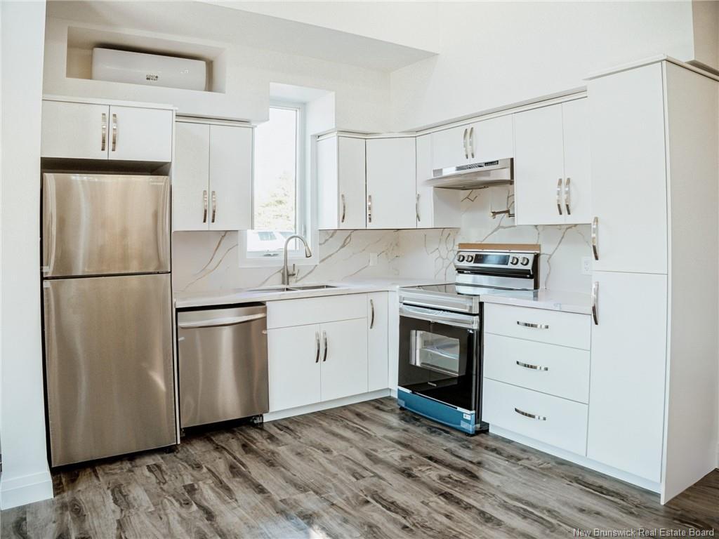 1236 Pleasant Dr, Minto, NB