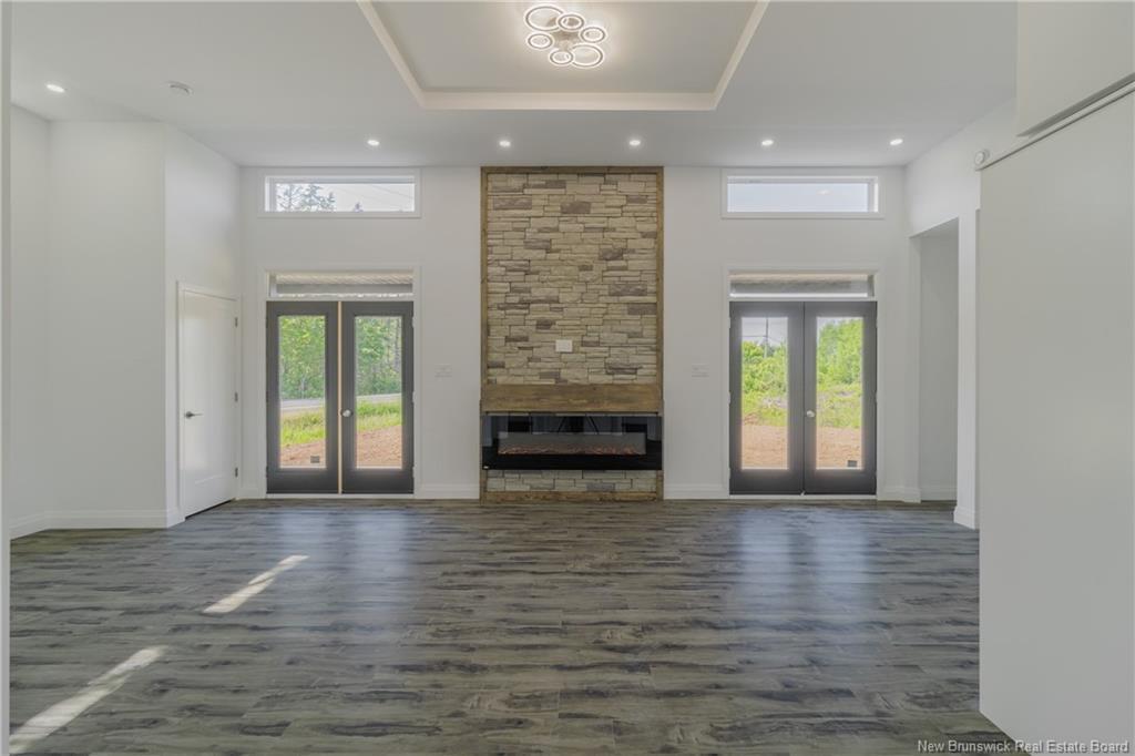 1236 Pleasant Dr, Minto, NB