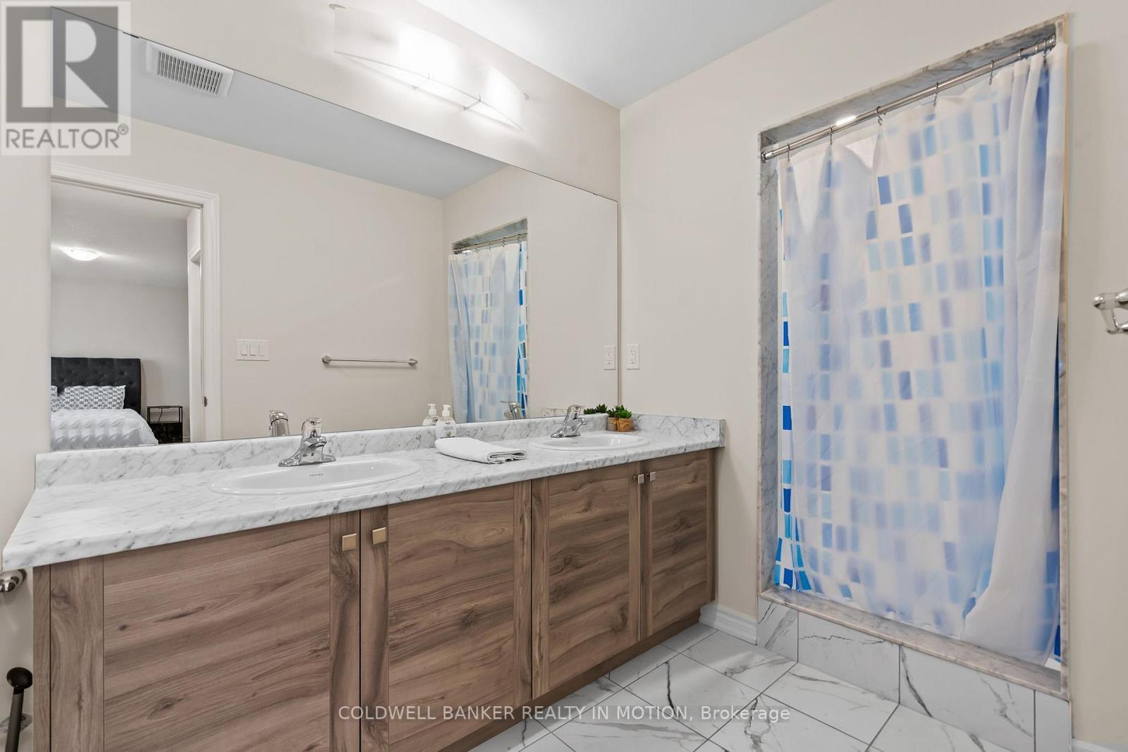 6 Discovery Drive, Thorold, ON - Indoor Photo Showing Bathroom