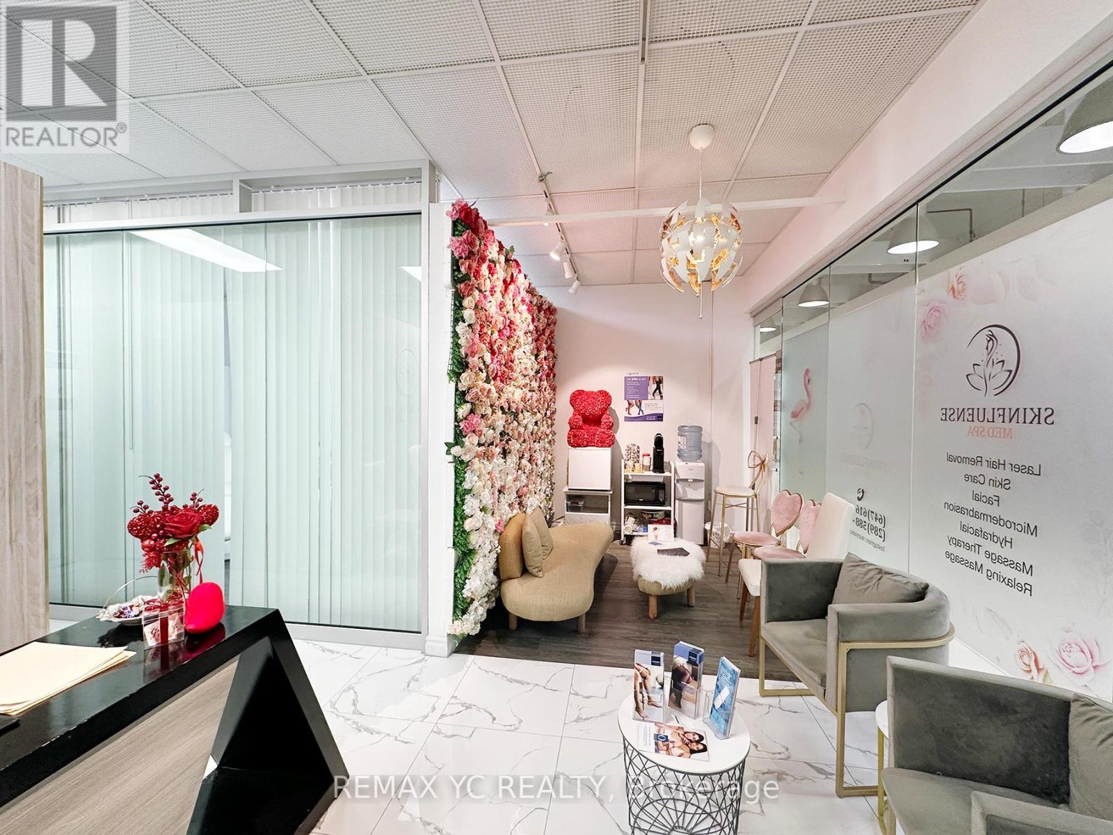 120-121 - 7181 Yonge Street, Markham, ON