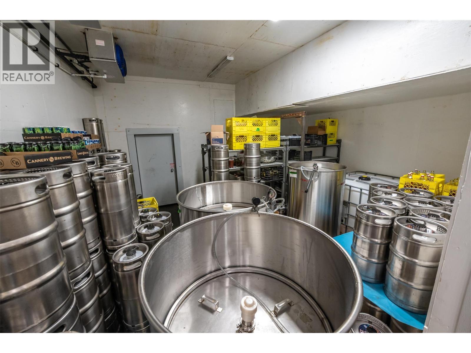 725 Mackenzie Road, Cawston, BC