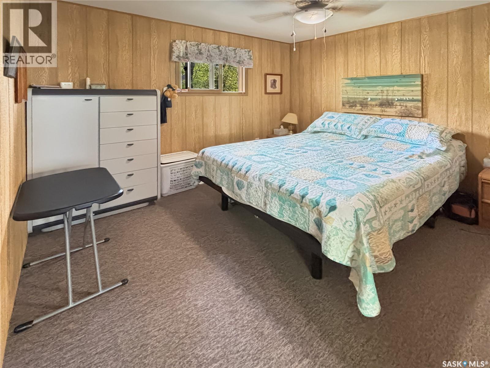 9261 Clement Crescent, Cochin, SK - Indoor Photo Showing Bedroom
