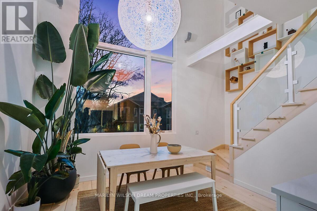 67 Pinhey Street, Ottawa, ON - Indoor Photo Showing Dining Room