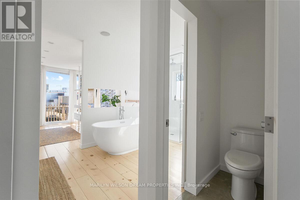 67 Pinhey Street, Ottawa, ON - Indoor Photo Showing Bathroom