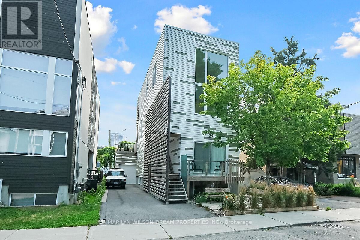 67 Pinhey Street, Ottawa, ON - Outdoor