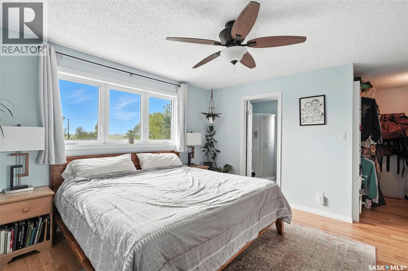 219 Westview Place, Allan, SK - Indoor Photo Showing Bedroom