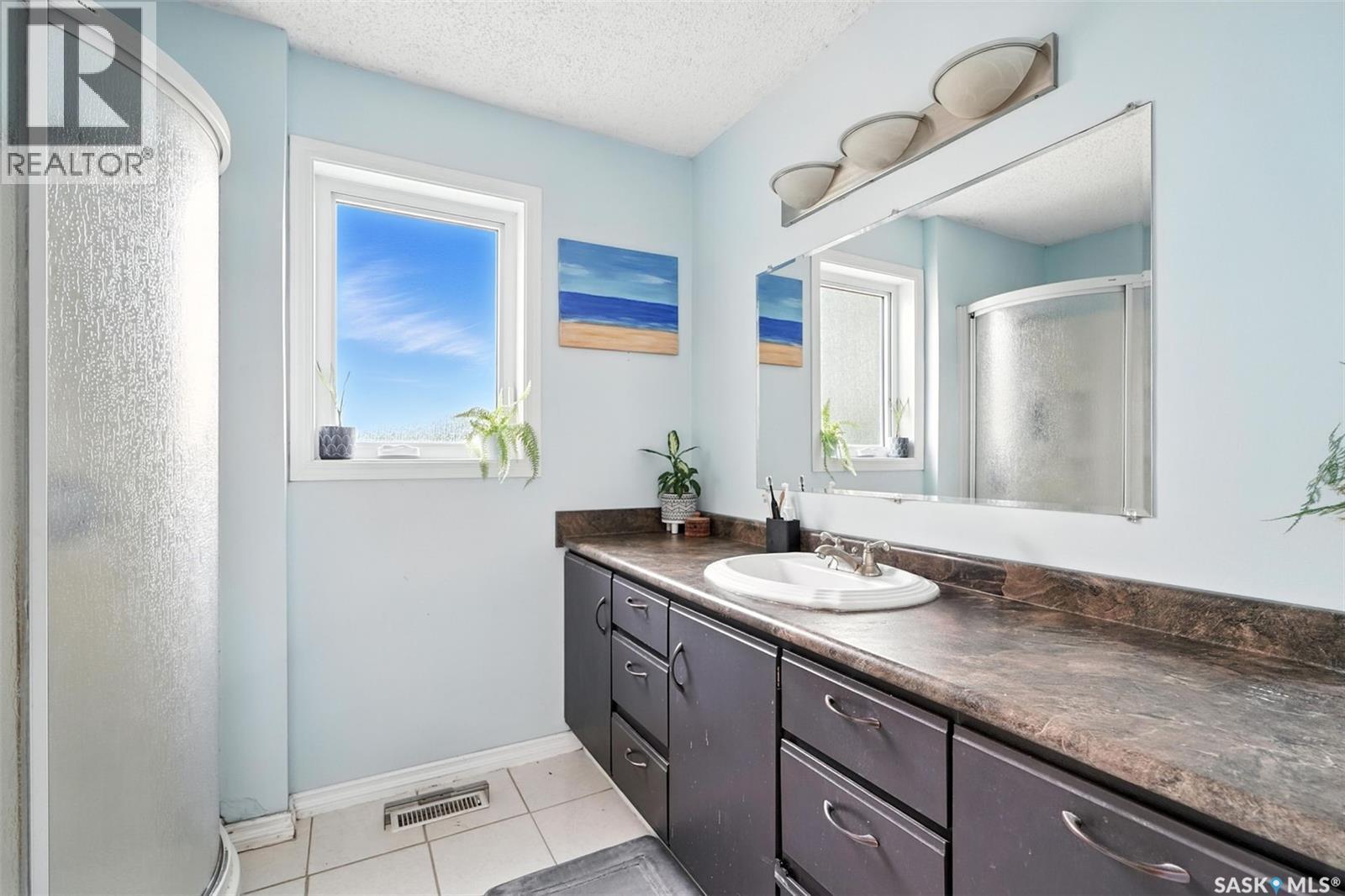 219 Westview Place, Allan, SK - Indoor Photo Showing Bathroom