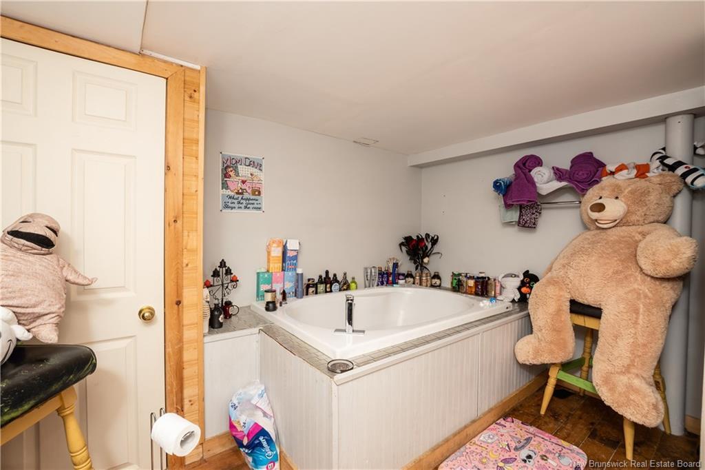 929-931 Amirault St, Dieppe, NB