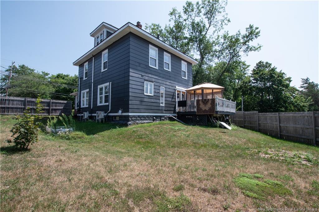 929-931 Amirault St, Dieppe, NB