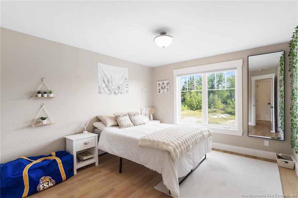 27 Weavers Wy, Fredericton, NB