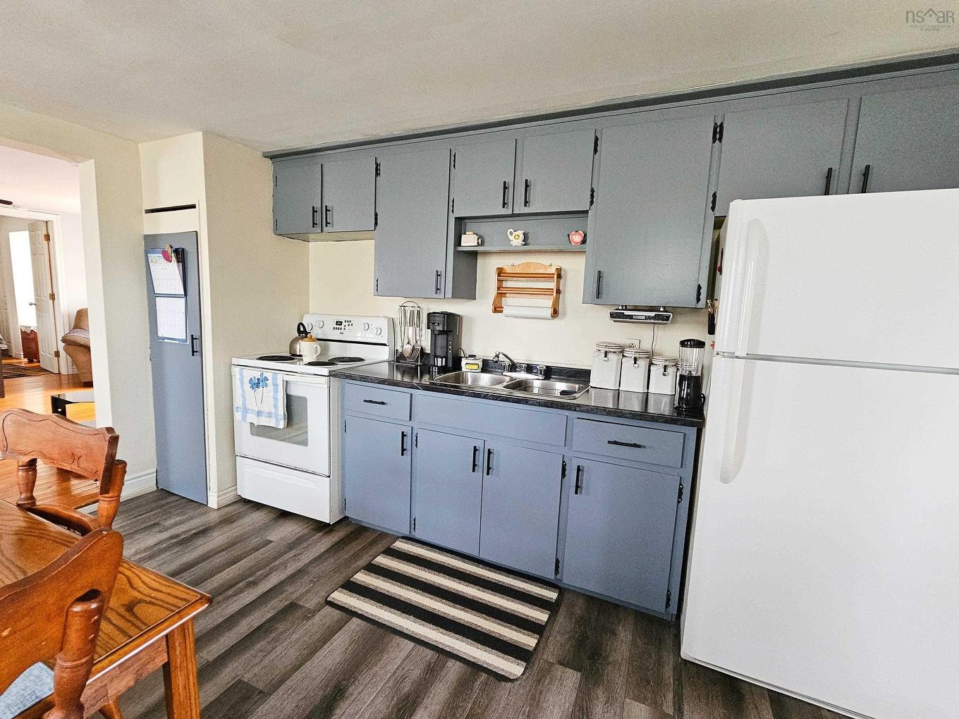 4606 Highway 2, Upper Economy, NS