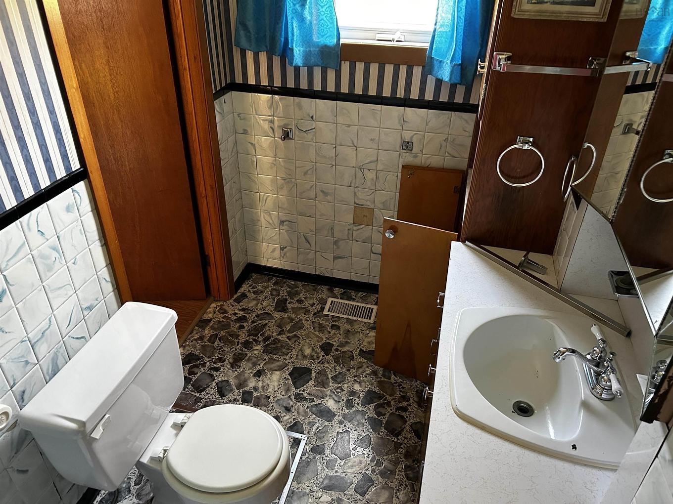 36 Lent Road, Weymouth North, NS