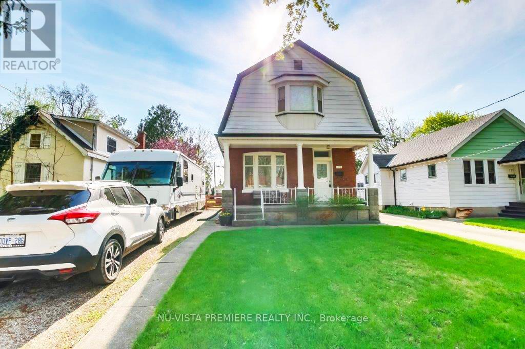 171 Sterling Street, London East (East C), ON - Outdoor With Deck Patio Veranda With Facade
